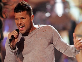 Video premiere: Ricky Martin 'Best Thing About Me Is You'