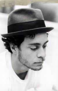 AMOS LEE