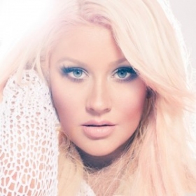 Christina Aguilera releases new ballad Blank Page