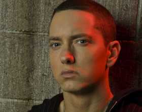 Music Video: Eminem - Not Afraid