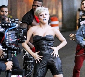 Watch Lady GaGa shooting in the rain for Marry The Night video