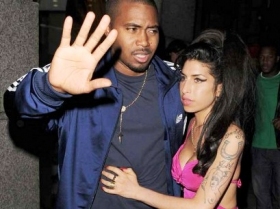 Amy Winehouse's new single 'Like Smoke' feat NAS preview her posthumous album