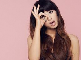 Foxes releases debut album, “Glorious”