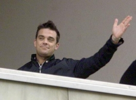 Robbie Williams and Gary Barlow - Shame video