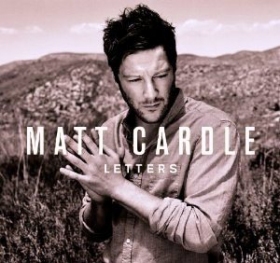 British Matt Cardle has debuted new video 'Starlight'