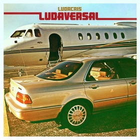 Master of the ludaverse, his 8th highly expected album has hit stores: Ludaversal