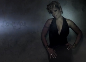 Watch Mary J. Bilge's video premiere of Don't Mind