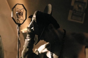Video premiere of Jane's Addiction single 'Underground' shot in a dark brothel