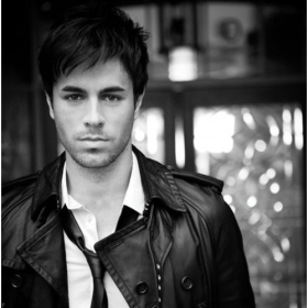 Enrique Iglesias has a new song out: check out  Driving You Home