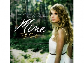 Video premiere: Taylor Swift 'Mine'