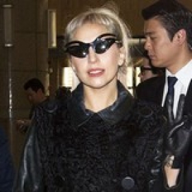 Gaga to perform for Roman Abramovich at NYE