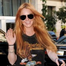 ‘My sister can sing’ says Lindsay Lohan