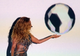 Beyonce Knowles Declares Unhappy about Album leaks