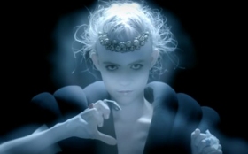 Music Video: Grimes released Nightmusic gothic-clip from Visions album
