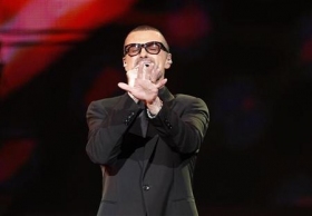 George Michael announced dates for rescheduled Symphonica tour, John White added new concerts