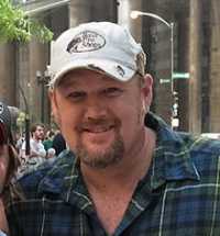 Larry The Cable Guy