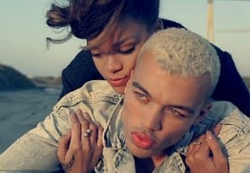Rihanna escapes hopelessly relation in 'We Found Love' video!
