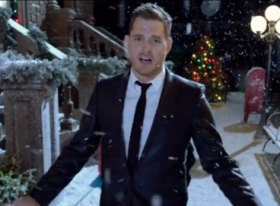 Watch Michael Buble's new video for 'Santa Claus Is Coming to Town'