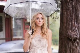 Ashley Monroe releases Like a Rose