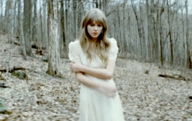 Music video: Taylor Swift wanders in the wood in Hunger Games clip 'Safe And Sound'