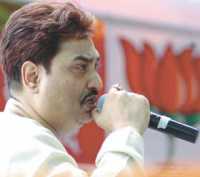 KUMAR SANU