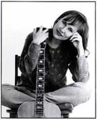 Iris Dement